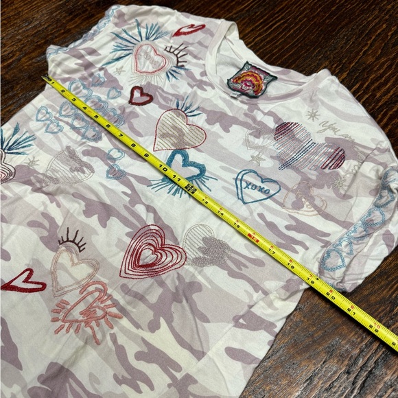 Johnny Was Amour Camo SS Tee - Picture 3 of 5